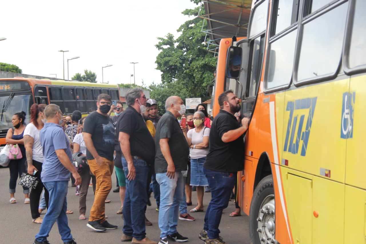 O presidente do Sindicato dos Motoristas de Jales e Região, José Roberto Duarte da Silveira, no programa que discutiu os problemas dos caminhoneiros